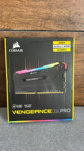Memória RAM Corsair Vengeance RGB Pro TUF Gaming 16GB (2x8GB) DDR4 3200MHz