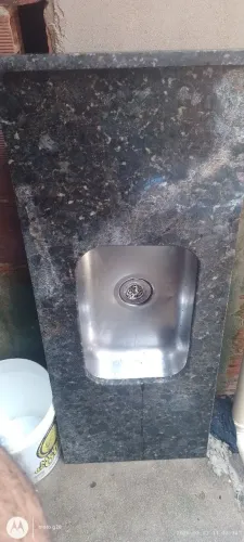 Vende pia pra cozinha usada