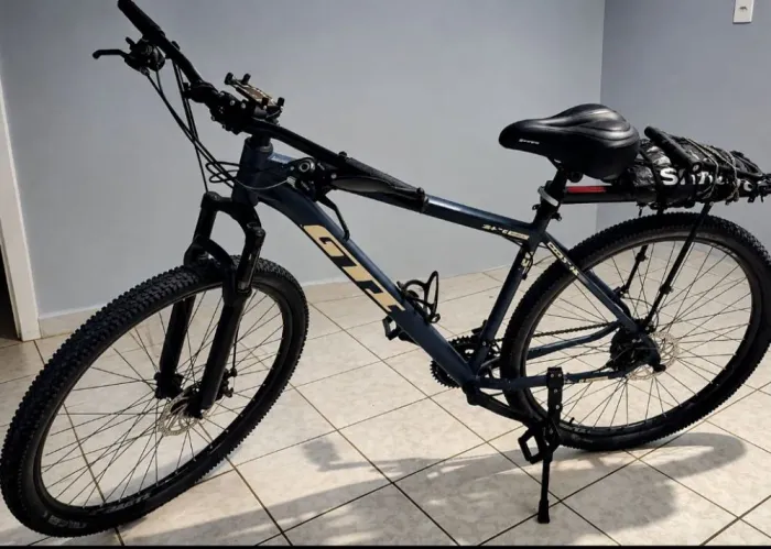 Bicicleta MTB aro 29 - completa e confortável!