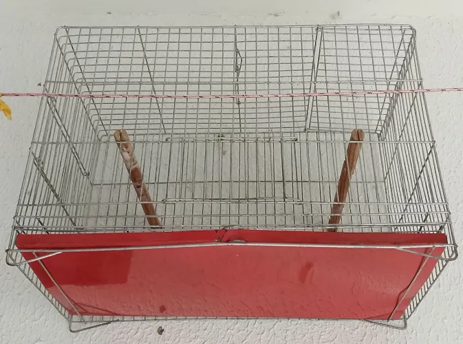 Gaiola de ferro para periquitos calopsitas etc