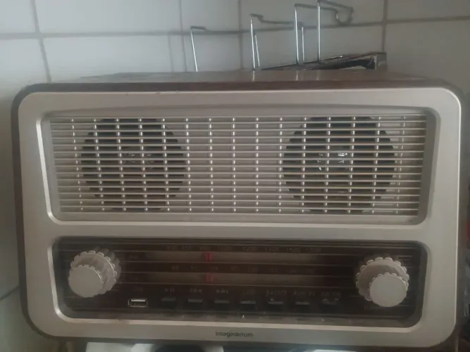 Rádio AM FM retrô