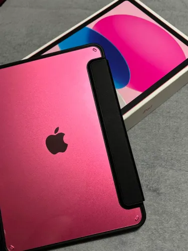 ? iPad 11 128Gb ?