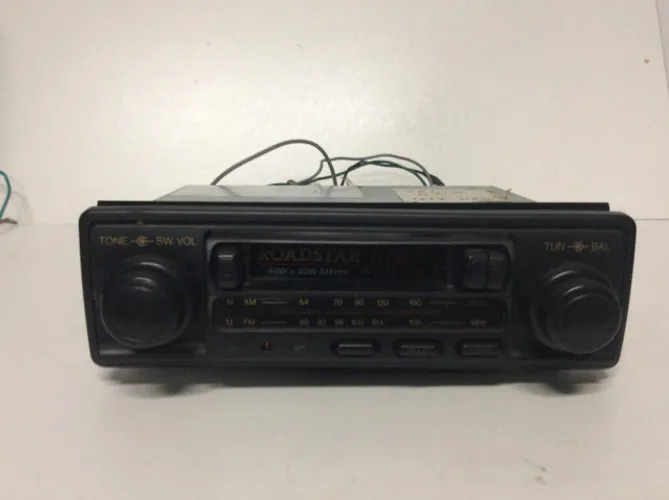Rádio toca fita fusca opala  roadstar 