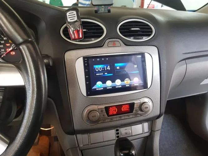 Central multimídia Ford Focus