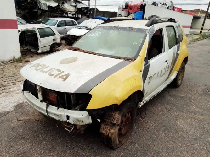 Sucata Duster 2.0 4x2 2013 Para Retirada De Peças