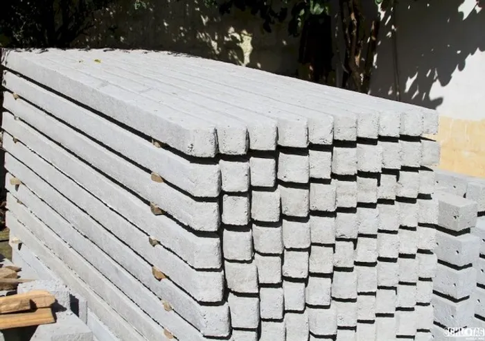 Palanque Reto Concreto  R$ 18,99 3 ferros 