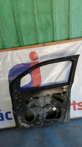 Porta Fiat Mobi dianteira direita 2016\2020