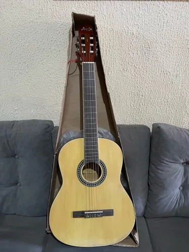 Violão tagima MENPHIS nylon zero com tensor de regulagem do braço 