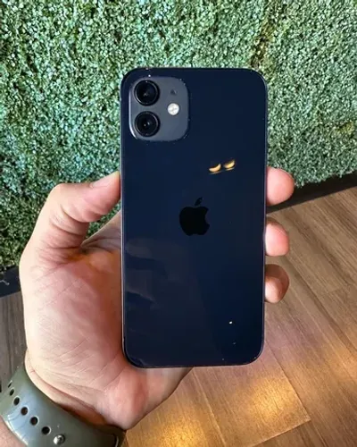 iPhone 12