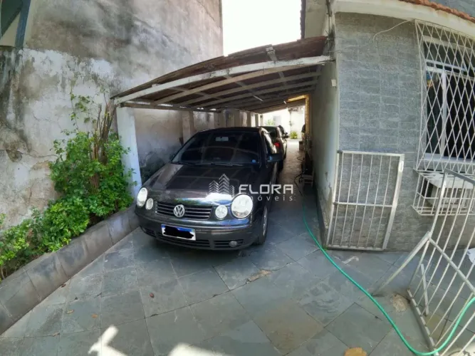 Casa com 5 dormitórios à venda, 240 m² - Pe Pequeno - Niterói/RJ