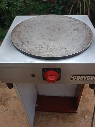 máquina de crepe ou panqueca 