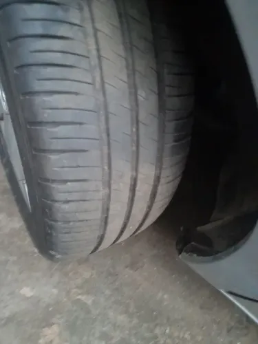 Vendo jogo de rodas do Gol G 6 pneus 195/55/R15