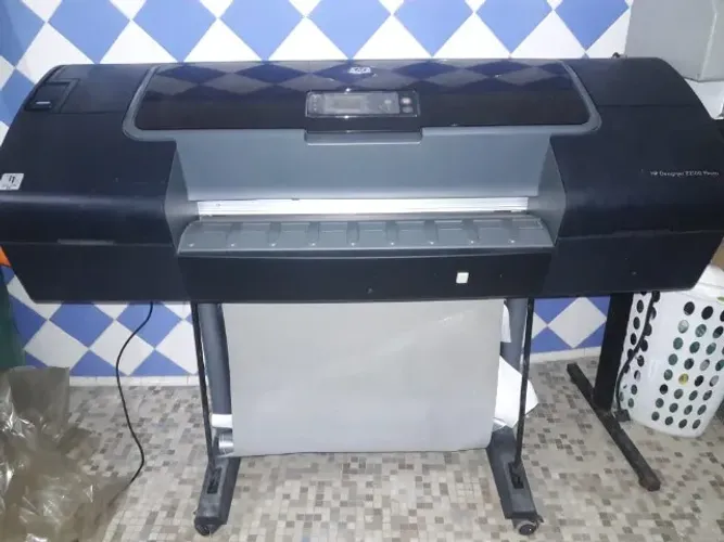 Impressora fotográfica HP DesignJet Z2100 Photo - Plotter printer series