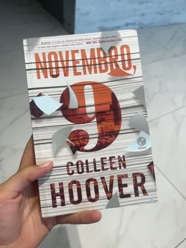Livro Novembro, 9 - Colleen Hoover