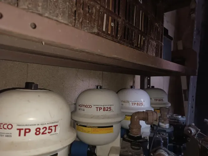 Pressurizador de água automático Komeco TP 825