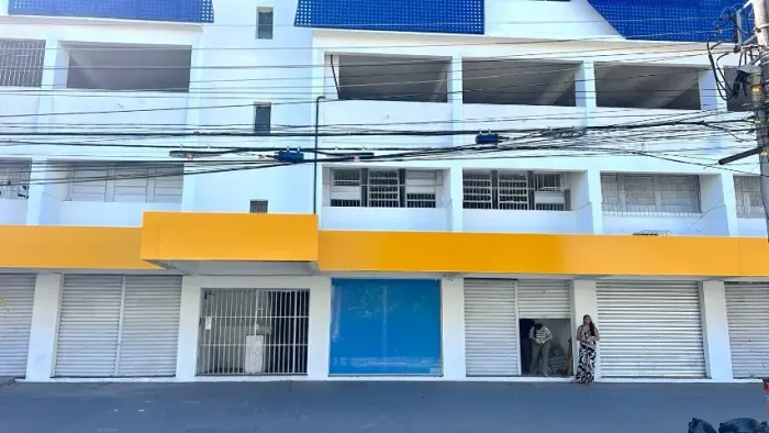Oportunidade! Alugo Loja na Av. Vitória com 157m² e 2 Vagas - R$ 7.000,00