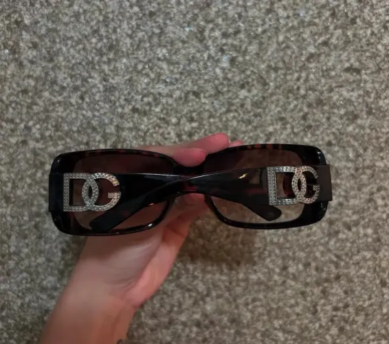 OPORTUNIDADE Óculos de Sol Dolce & Gabbana