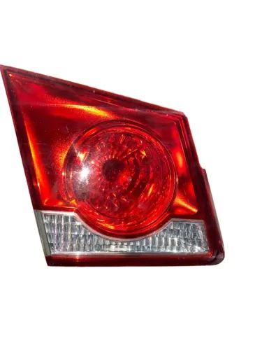 Lanterna Tampa Traseira esquerda Chevrolet Cruze 2012 a 2016 