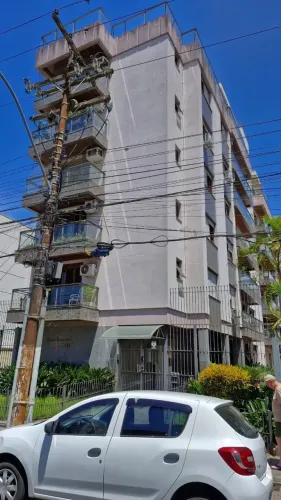 Apartamento na Av. Getulio Vargas com 3 dormitórios sendo uma suíte, 1 garagem