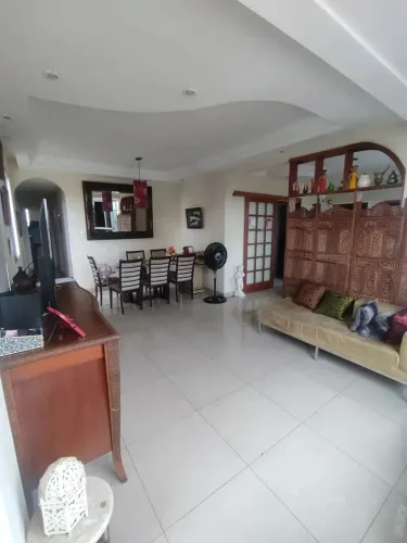 Vendo Apartamento 3/4 com 100m² à venda em Brotas - Excelente localização.
