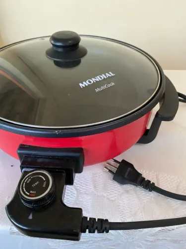 Panela Elétrica Mondial c/ controle de temperatura