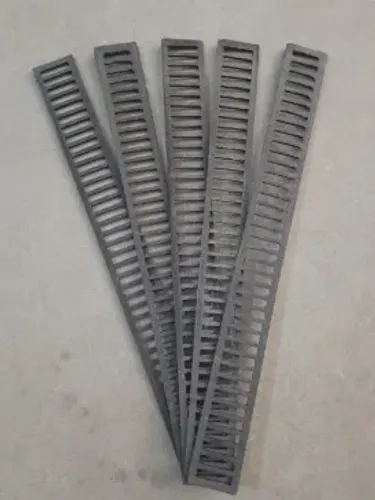 Grelha Linear 10x100cm em Ferro Fundido