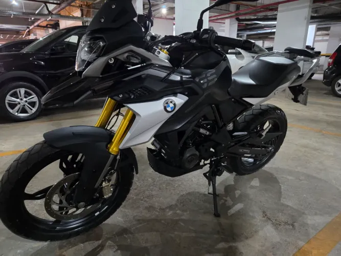 BMW G 310 GS 2023 - ÚNICO DONO, 5.471 KM, REVISÕES EM DIA