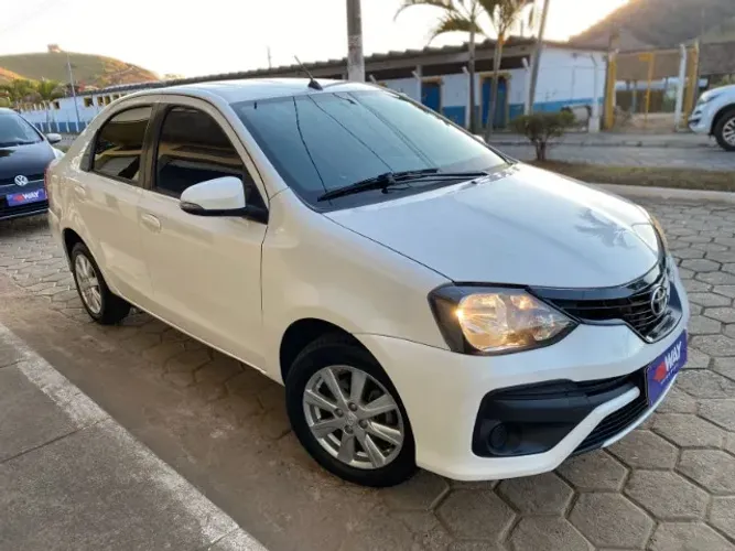 Toyota Etios X Plus Sedan 1.5 Flex 16V 4P Aut. 2019