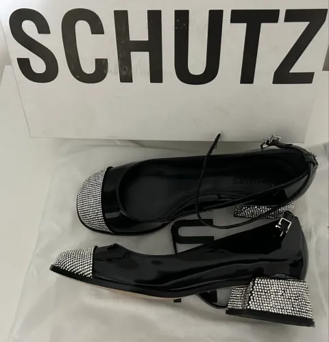Sapato Boneca com Salto - Schutz