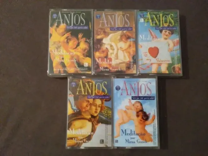 Meditando com os Anjos. Coleção de fitas k7.