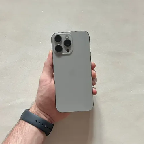 iPhone 15 Pro 128GB (Impecável)