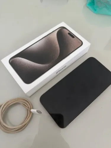 iPhone 15 pro max 256GB