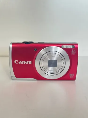 Câmera Digital Canon PowerShot A2500 HD 16.1 MP Vermelha + Acessórios