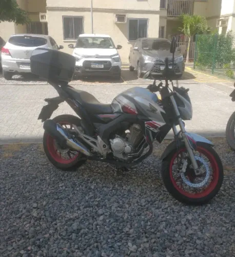 Honda Twister 250 -2021