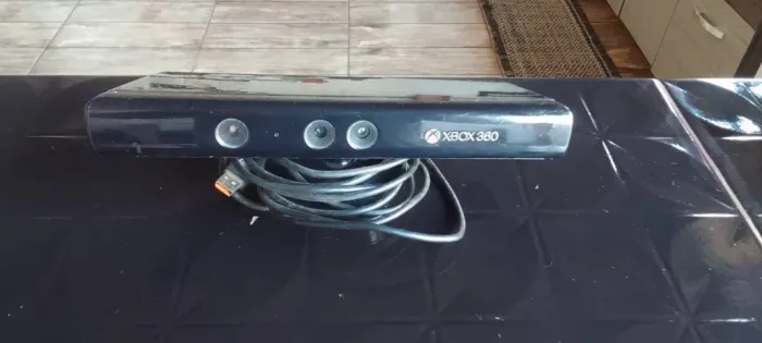 Vende - se Kinect XBOX 360