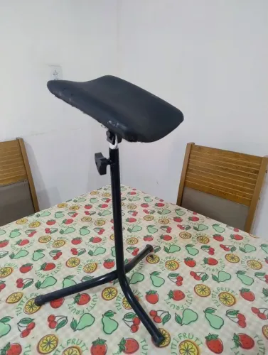 Apoio de pernas para manicure