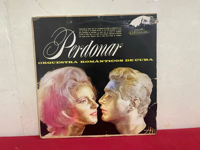 Disco de Vinil Perdonar Orquestra Românticos de Cuba 