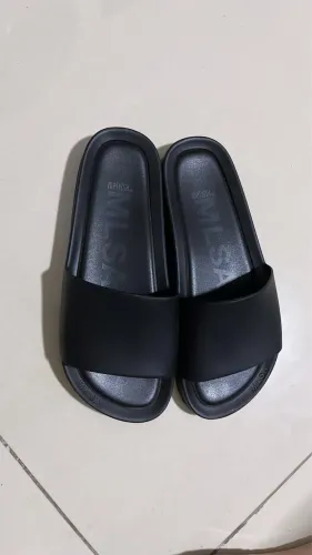 Melissa slide