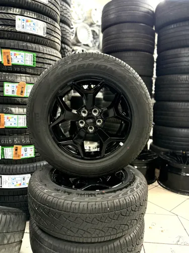 RODA FORD MAVERIK 2025 ORIGINAL(jogo 4:R$5.600) e PNEU PIRELLI (jogo4:R$3.000) 