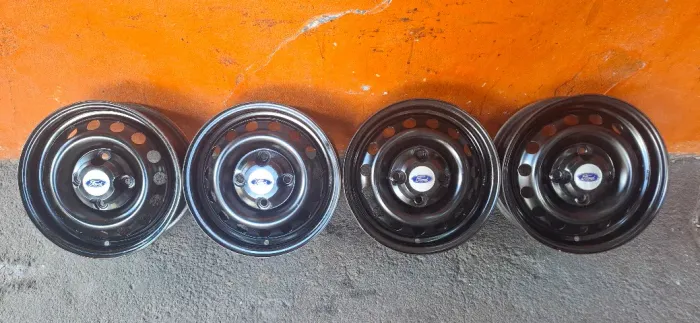 Jogo de Rodas Aro 13 Originais Ford Ka,Fiesta e Escort_Aceito Cartão e Troca