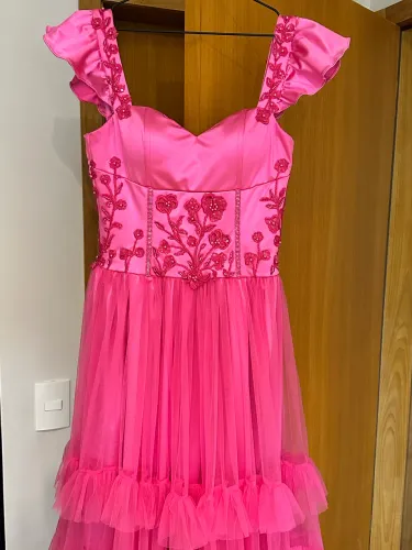 Vestido de festa rosa longo