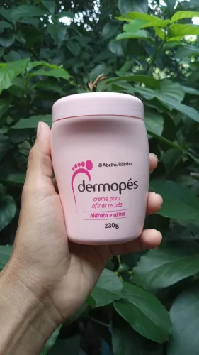 Dermopes_abelha rainha_creme p/ os pés