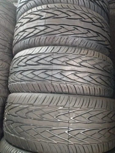 PNEU REMOLDADO 215/45/17