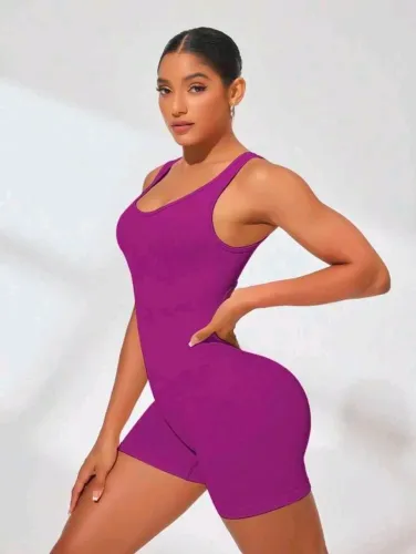 Macacão fitness Empina bumbum