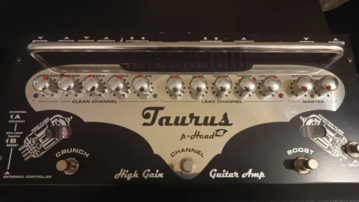 Amplificador Taurus Stomp Head 4 - Amplificador ao seus pés