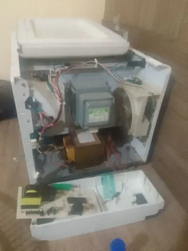 Sucata de microondas
