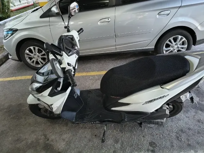 Honda elite