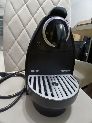 Cafeteira elétrica nespresso
