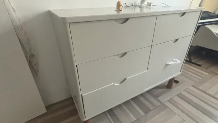 Berço e cômoda de luxo