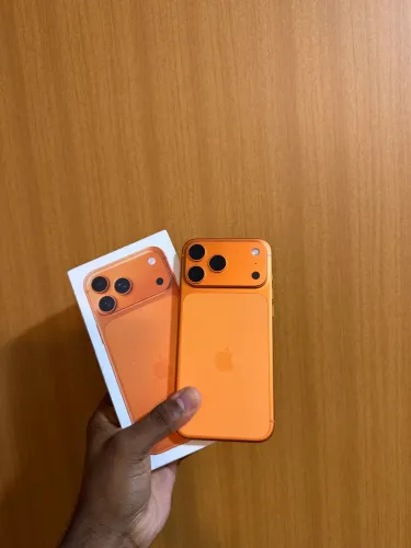 iPhone 17 Pro Max 512 GB - 3 mês de uso - ACEITO TROCA - 